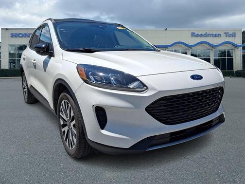 Star White 2020 Ford Escape SE Sport Hybrid