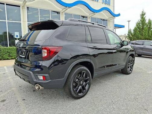 2024 Honda Passport Black Edition