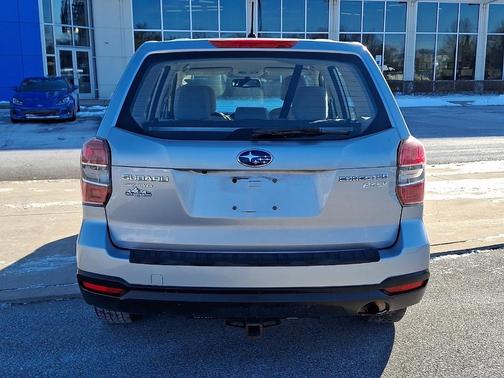 2015 Subaru Forester 2.5i