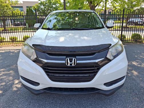 White Orchid Pearl 2016 Honda HR-V LX