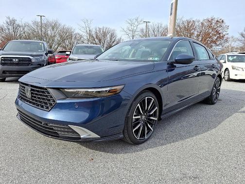 2025 Honda Accord Hybrid Touring