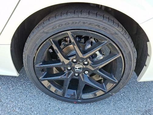 Platinum White Pearl 2026 Honda Civic Sport