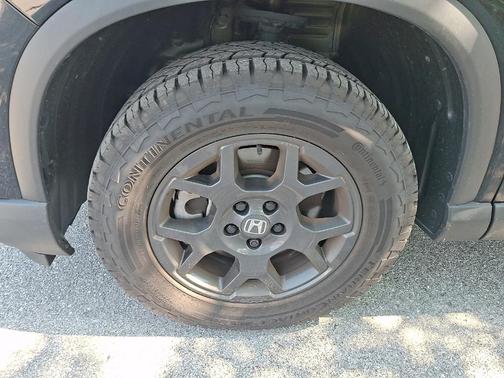 Crystal Black Pearl 2025 Honda Pilot TrailSport