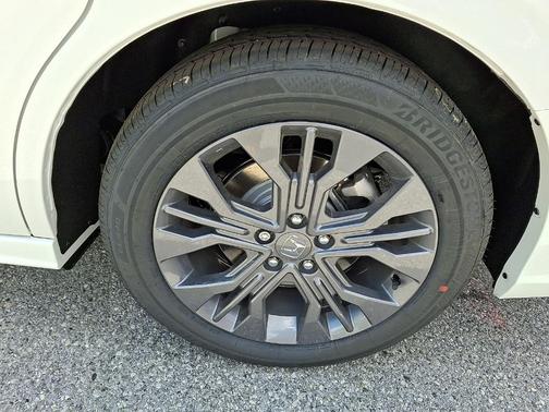 Platinum White Pearl 2026 Honda Odyssey Touring