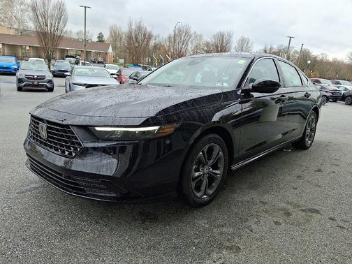 Crystal Black Pearl 2026 Honda Accord Hybrid EX-L