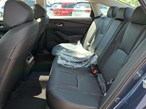 Canyon 2026 Honda Accord Hybrid EX-L