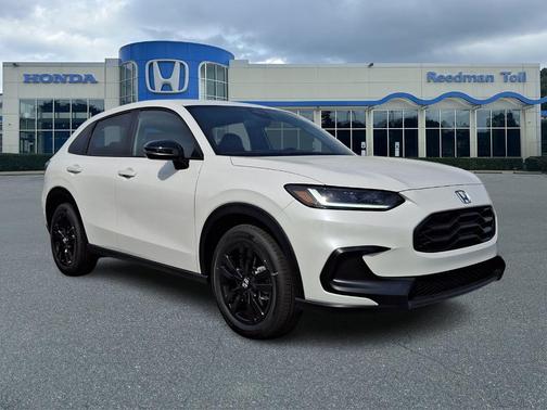 Platinum White Pearl 2026 Honda HR-V Sport