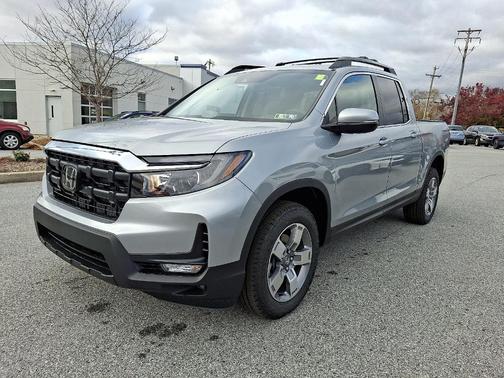 Silver 2026 Honda Ridgeline RTL