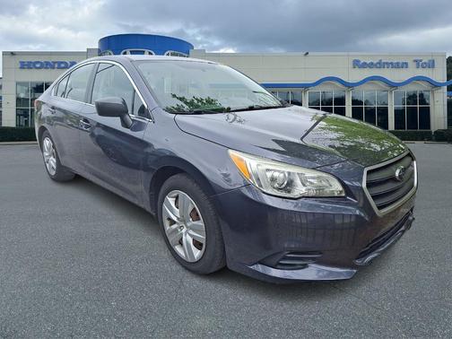 Carbide Gray Metallic 2017 Subaru Legacy 2.5i