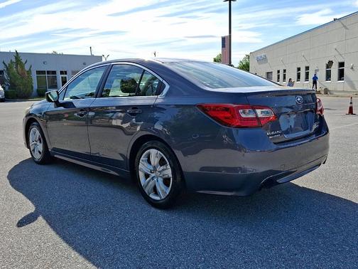 Carbide Gray Metallic 2017 Subaru Legacy 2.5i