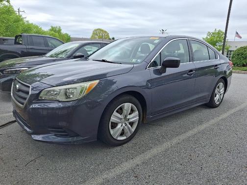 Carbide Gray Metallic 2017 Subaru Legacy 2.5i