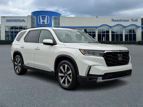 2023 Honda Pilot Touring