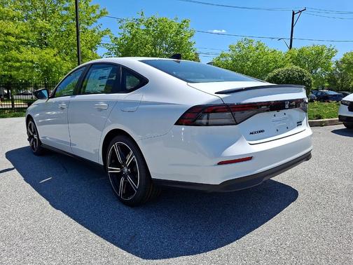 Platinum White Pearl 2026 Honda Accord Hybrid Sport