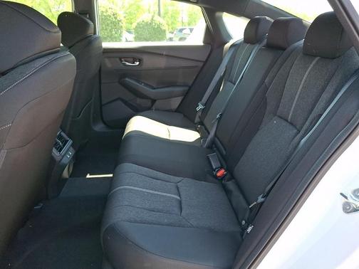 Platinum White Pearl 2026 Honda Accord Hybrid Sport