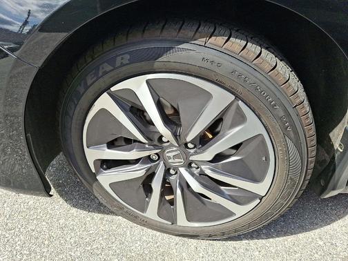 2020 Honda Accord Hybrid EX