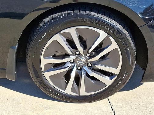 2020 Honda Accord Hybrid EX