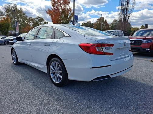 2022 Honda Accord LX 1.5T
