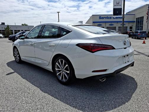 Platinum White Pearl 2025 Acura Integra Base