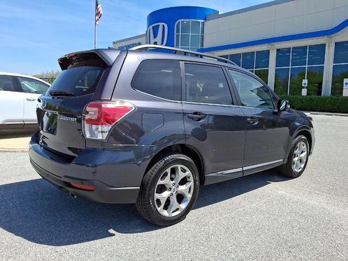 Dark Gray Metallic 2018 Subaru Forester 2.5i Touring