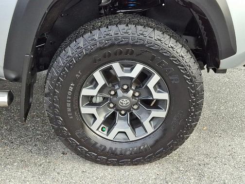 2023 Toyota Tacoma TRD Off Road