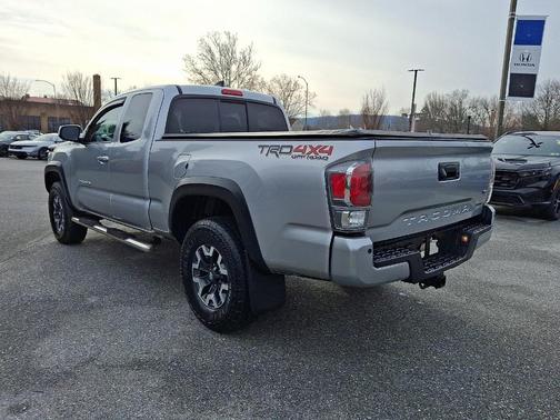 2023 Toyota Tacoma TRD Off Road
