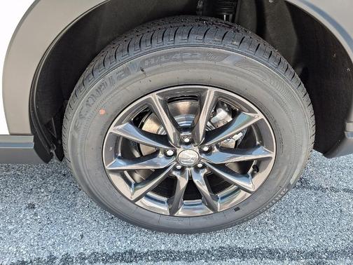 Platinum White Pearl 2026 Honda CR-V EX-L