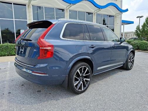 2023 Volvo XC90 B6 Plus 6-Seater