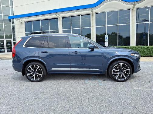 2023 Volvo XC90 B6 Plus 6-Seater