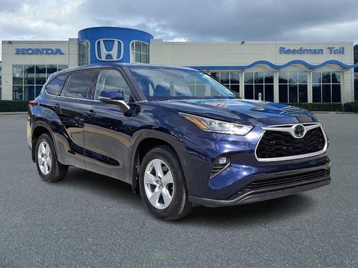 2020 Toyota Highlander LE