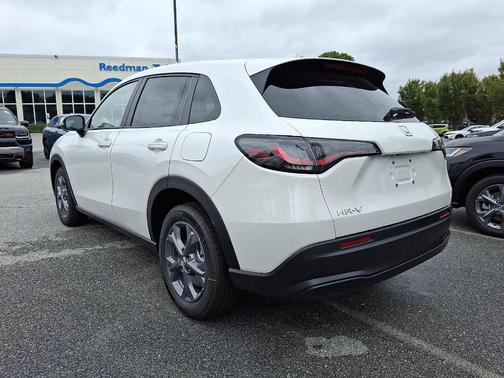 2026 Honda HR-V LX