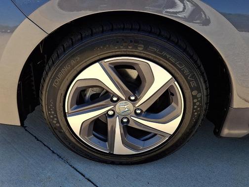 Modern Steel Metallic 2019 Honda Insight EX