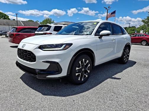 Platinum White Pearl 2027 Honda HR-V EX-L
