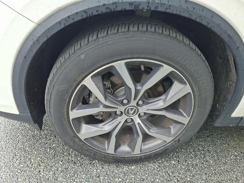 Platinum White Pearl 2023 Acura MDX Technology Package