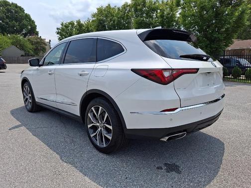Platinum White Pearl 2023 Acura MDX Technology Package