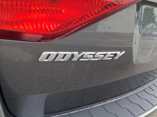 Polished Metal Metallic 2012 Honda Odyssey EX-L