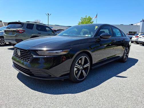 Crystal Black Pearl 2026 Honda Accord Hybrid Sport