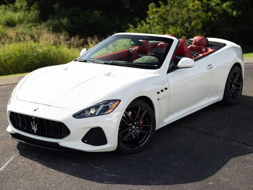 Bianco Eldorado 2019 Maserati GranTurismo MC