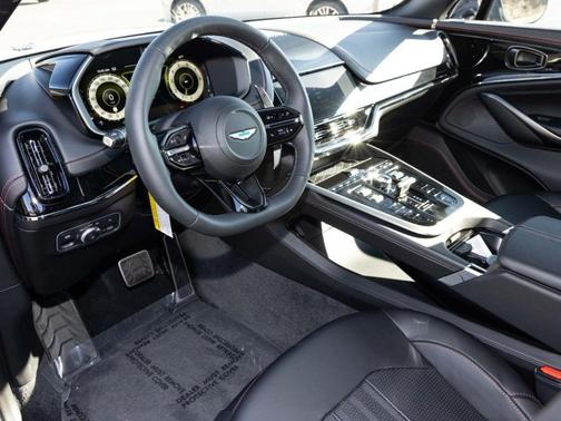 2026 Aston Martin DBX 707