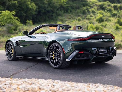 Q Buckinghamshire Green 2023 Aston Martin Vantage