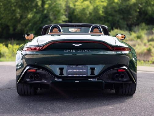 Q Buckinghamshire Green 2023 Aston Martin Vantage