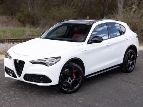 2024 Alfa Romeo Stelvio Veloce