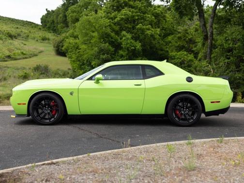 Sublime Clearcoat Metallic 2023 Dodge Challenger SRT Hellcat