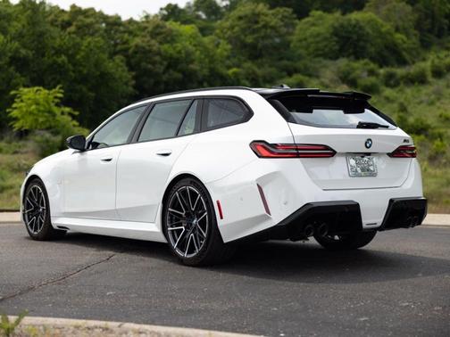 Alpine White 2025 BMW M5 Base