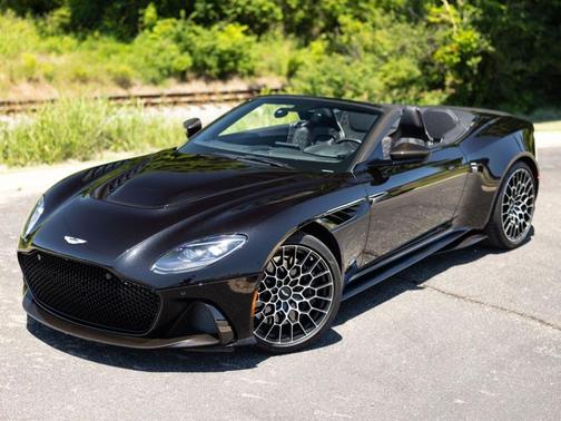 Onyx Black 2023 Aston Martin DBS VOLANTE