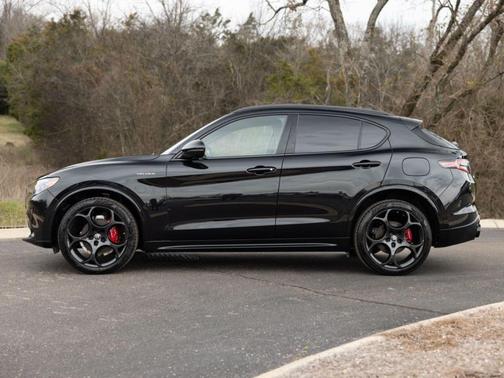 2024 Alfa Romeo Stelvio Veloce