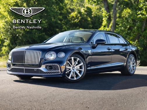 Peacock 2021 Bentley Flying Spur W12