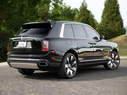 Black Diamond 2021 Rolls-Royce Cullinan