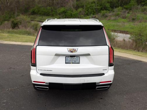 2025 Cadillac Escalade Premium Luxury