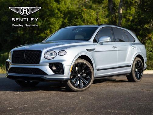 Fountain Blue Metallic 2023 Bentley Bentayga Azure