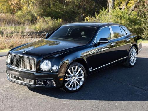 Beluga Black 2020 Bentley Mulsanne Base